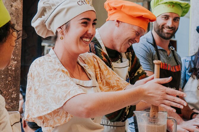 Bean to Bar Chocolate Workshop in ChocoMuseo Cusco - From cacao tree to chocolate bar