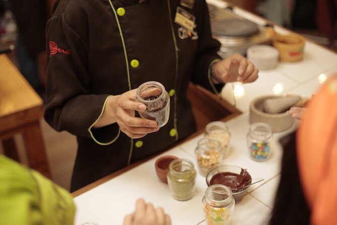 Bean-to-Bar Chocolate Workshop in ChocoMuseo Lima Miraflores - Cacao drinks and chocolate tasting