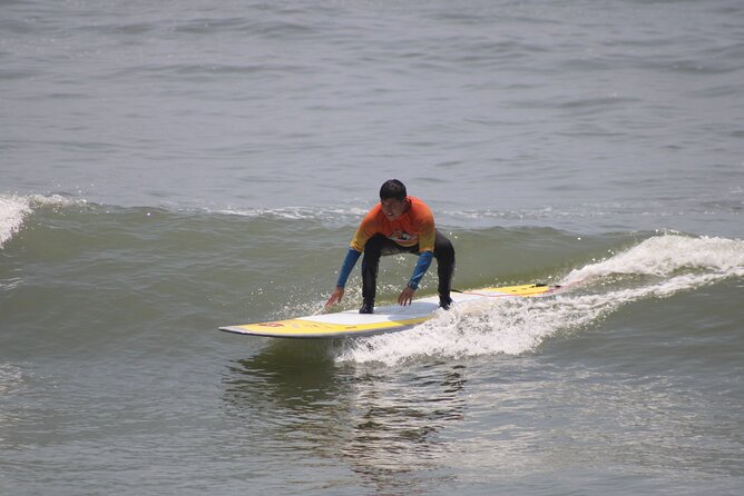 Beginner Surf Lesson in Lima, Perú - What can be extra, and what is already covered?