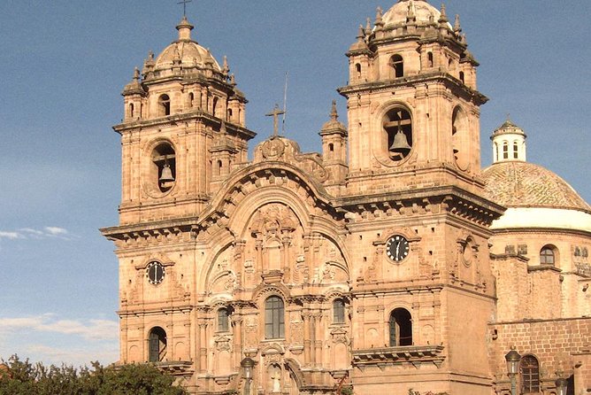 Best Cusco walking tour: dinner street food tasting - Plaza de Armas: churches, Inca foundations, and more snacks