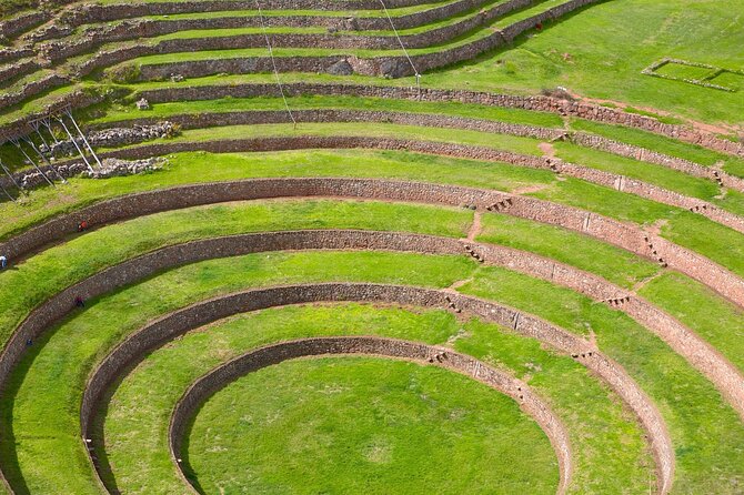Best of Peru in 6 days: Cusco, Machu Picchu and Lake Titicaca - The Cusco to Puno bus with five cultural stops