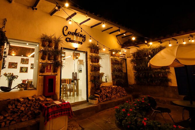 Bilingual Cooking Class with Pisco Cocktail in Cusco - Local chefs, stories, and conservation