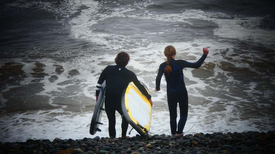 Budget Friendly Surf Class - All Equipment Included - The 90-minute private lesson in the water