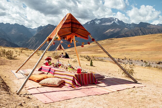Chinchero, Moray & Maras Day Tour with Llama Picnic from Cusco - Who should choose this experience?