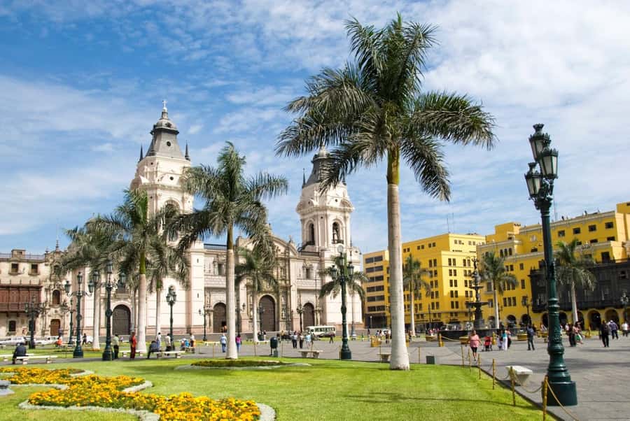 City Tour Colonial and Modern Lima Half Day Plus Ticket - Huaca Pucllana, Lima’s pre-Inca layer