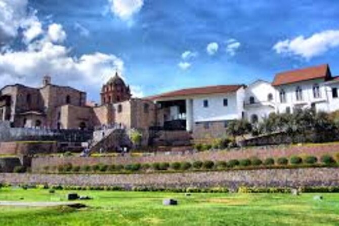 City Tour Cusco, Qoricancha, Sacsayhuaman, Qenqo, Pucapucara and Tambomachay - Qorikancha and the Meeting of Two Traditions