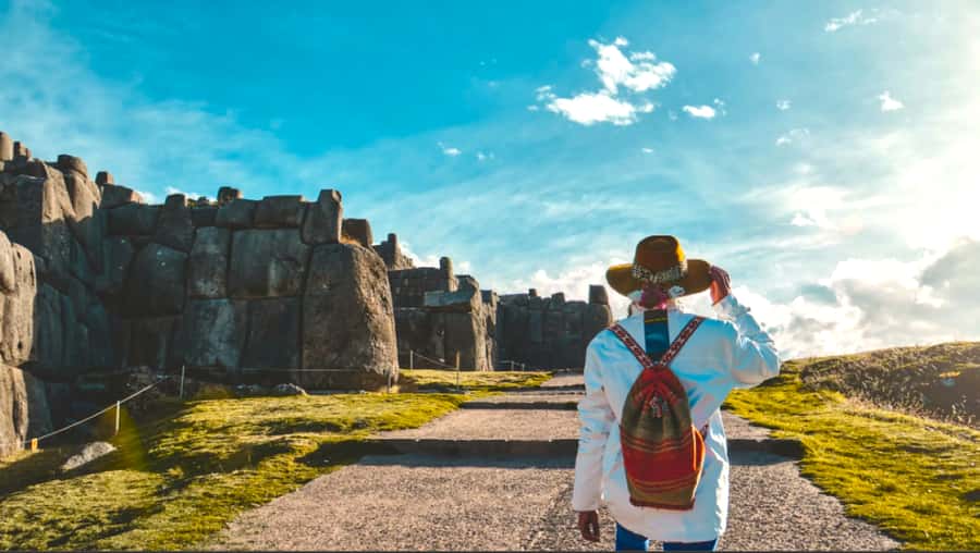 City Tour Cusco Qoricancha Sacsayhuaman y Tambomachay - Why this is a smart first activity in Cusco