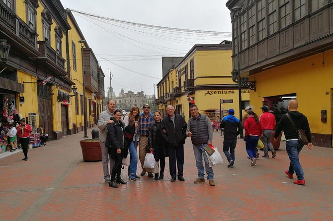 City Tour of Lima from the Airport - Chocolate at ChocoMuseo Berlin