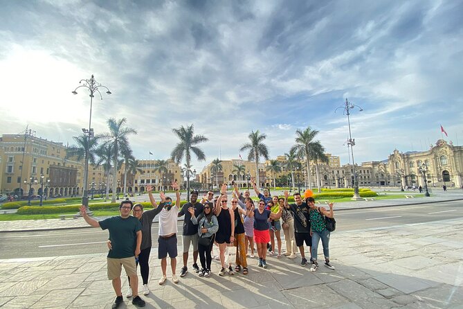 City Tour Panoramic Bus Departure from Larcomar - Guides, language, and the walking pace