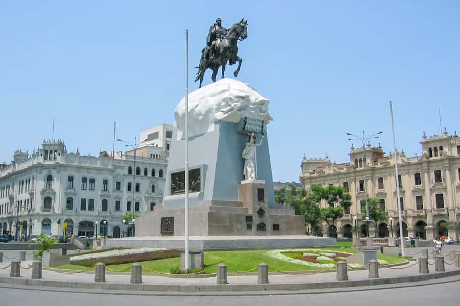 City Tour With Demonstration & Tasting of Pisco Sour - A 210-Minute Introduction to Lima