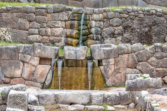 City Tours in Cusco -with income - Q’enqo adds a shorter, more atmospheric stop