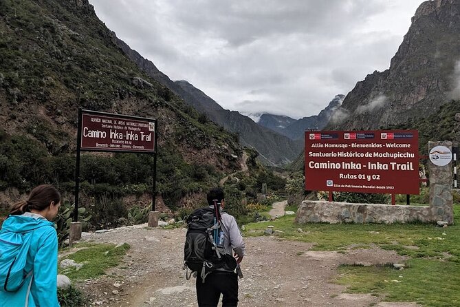 Classic Inca Trail Tour 4 days - Day 4: Intipunku and the First View of Machu Picchu