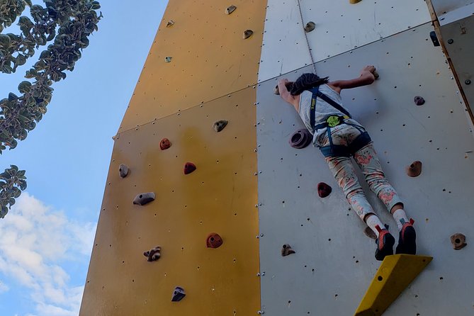 Climbing Experience in Urubamba - Learning the basics before your first climb