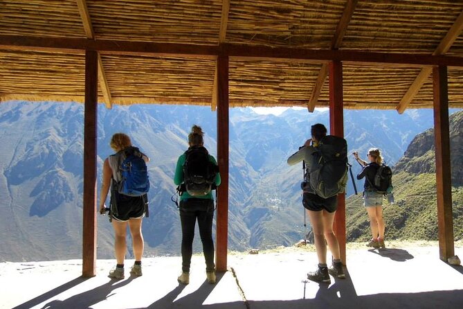 Colca Trek - 2 Days Tour - The 4 a.m. Climb to Cabanaconde