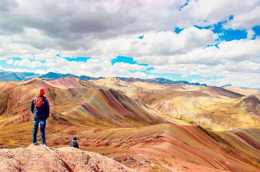 Colorful mountain tour Palcoyo | Cusco - Three colorful mountains and the stone forest