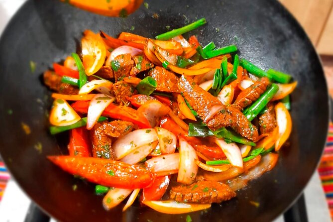Cook The Most Popular Peruvian Dishes! - Trying potatoes and fruits you may not know