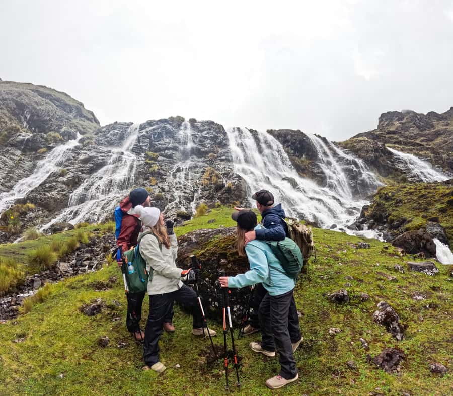 Cusco: 4-Day Lares Trek to Machu Picchu with Panoramic Train - Is $690 a fair price?
