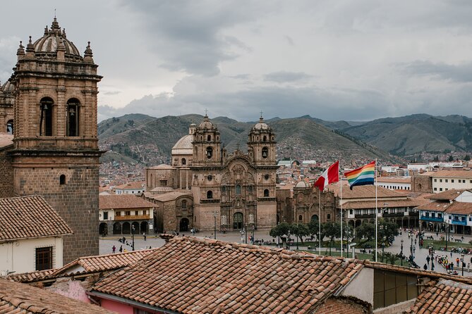 Cusco Airport Pick-Up (Private Transfer to your Cusco Hotel). - Comfort, luggage, and the first ride at altitude