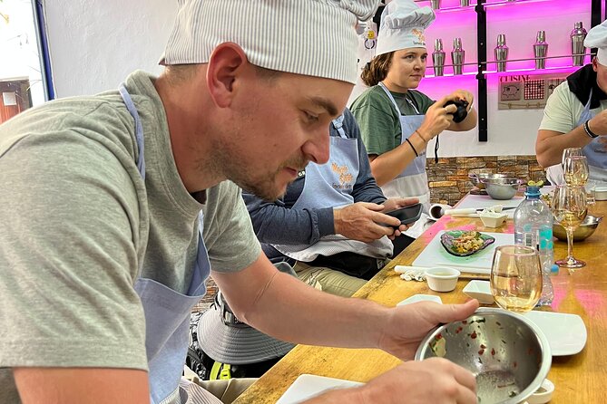 Cusco Billingual Cooking Class at 6pm - What $40 buys you in Cusco