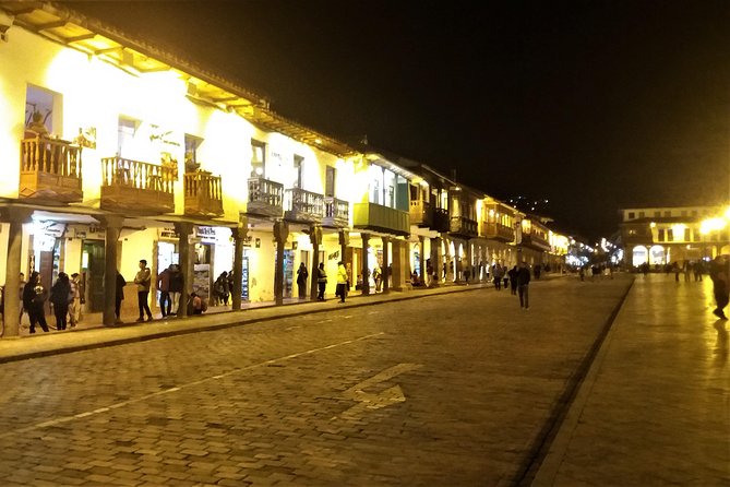 Cusco by Night: Walking tour, Pisco Sour Lesson, Dinner - Why a three-hour evening works well in Cusco