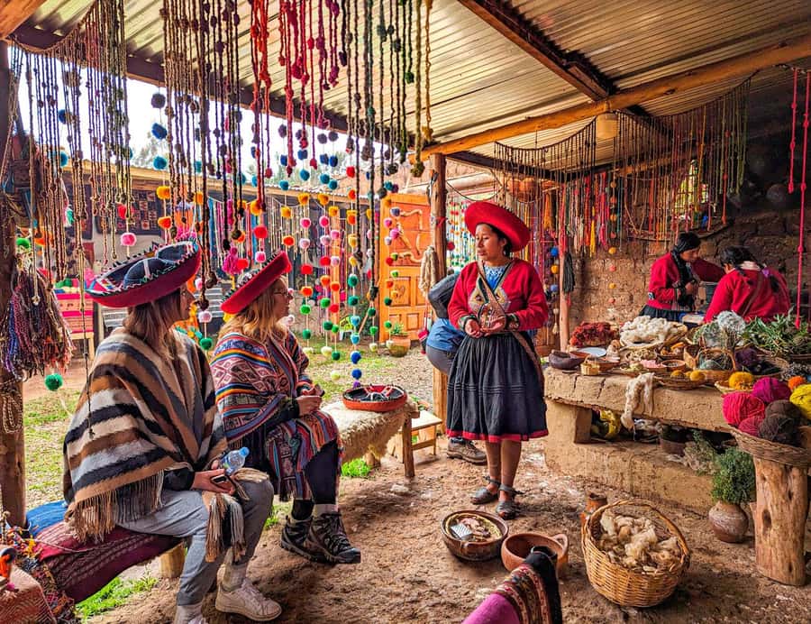 Cusco:Chinchero,Moray & Salt Mines drop-off in Ollantaytambo - What makes this Cusco day trip worth considering