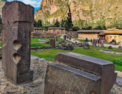 Chinchero,Moray & Salt Mines drop-off in Ollantaytambo
