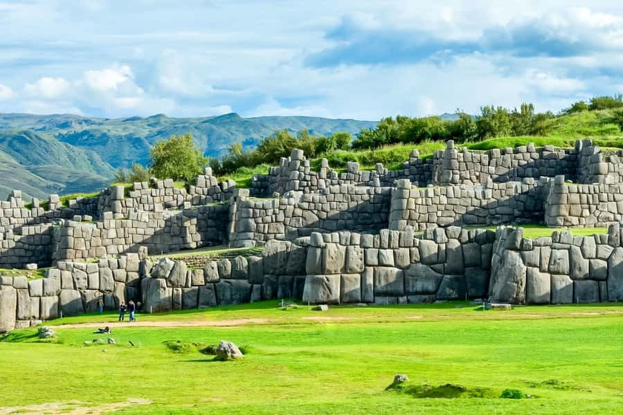 Cusco: City and Nearby Ruins 5-Hour Guided Tour - Qenqo’s carved stones and underground passages