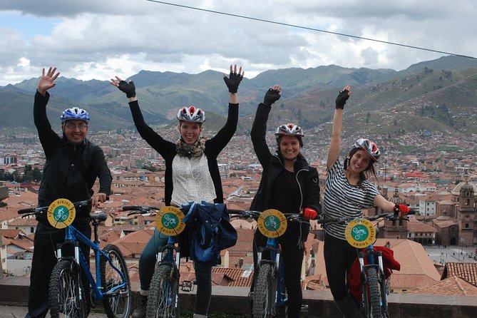Cusco City Bike Tour - Guides who turn a ride into a city lesson
