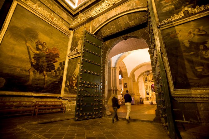 Cusco City Sightseeing and Sacsayhuaman Archeological Park Tour - Qenqo and the ceremonial side of Inca belief