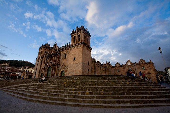 Cusco City Sightseeing, San Pedro Market, Cathedral and Qorikancha Temple - What this afternoon in Cusco is really designed to do