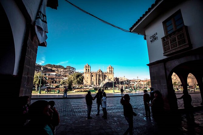 Cusco City Tour and Nearby Archaeological Sites - Cusco Cathedral: Spanish art with Andean meaning