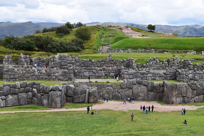 Cusco City Tour - Group Service - Q’enqo, a ceremonial site with a mysterious feel