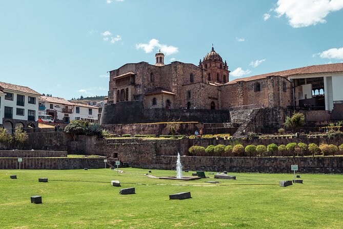 Cusco City Tour with Sacsayhuaman & Coricancha Entrance Tickets - Coricancha: where Inca religion meets Spanish Cusco
