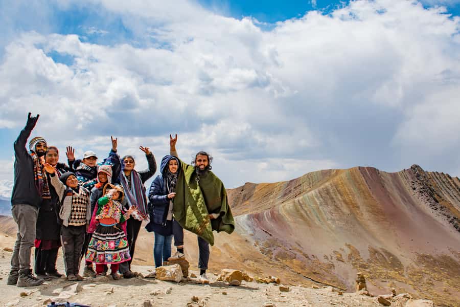 Cusco: Full-Day Palcoyo Rainbow Mountain All-Inclusive Tour - Why Palccoyo is worth the long ride from Cusco