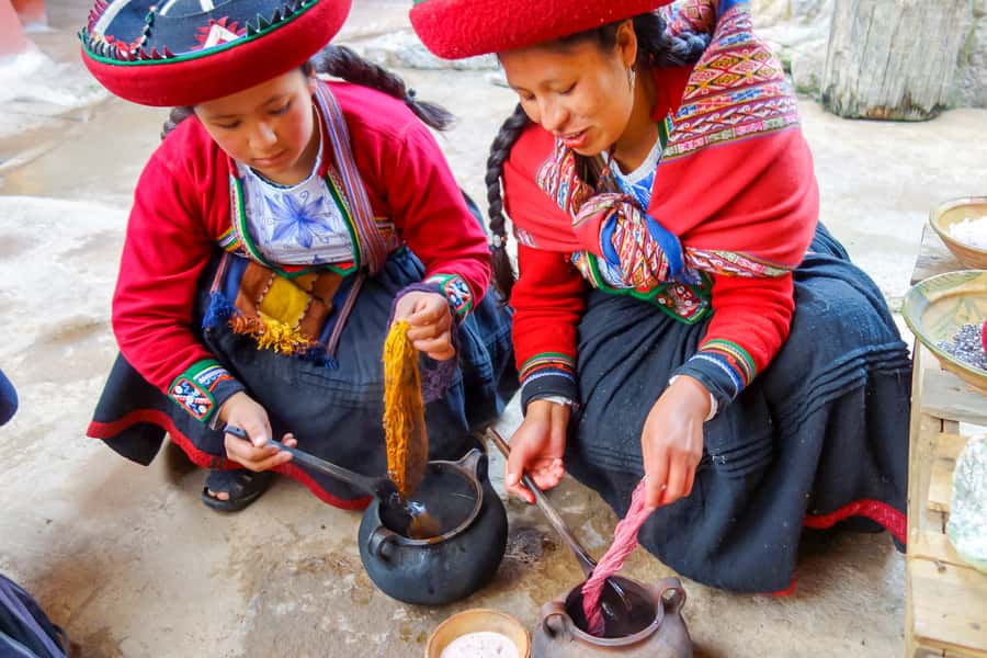 Cusco: Full-Day Sacred Valley History Tour - Chinchero and Quechua textile traditions