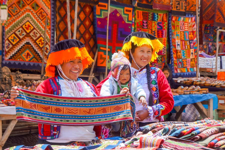 Cusco: Full-Day Sacred Valley History Tour - El Mirador and the first view of the Sacred Valley