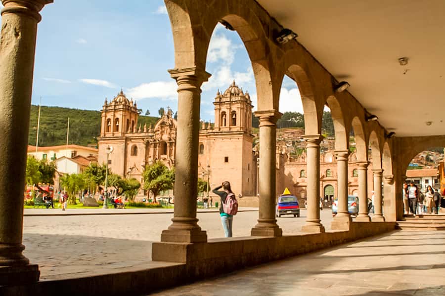 Cusco: Half-Day City and Nearby Archaeological Sites Tour - Cusco Cathedral and the city center