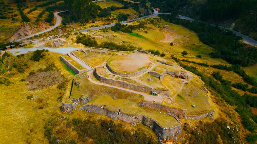 Cusco : Half-Day Explore Inca Ruins qoricancha sacsayhuaman - Altitude, Language, and Physical Comfort