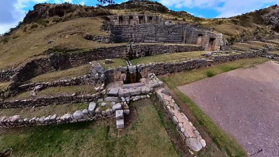 Cusco : Half-Day Explore Inca Ruins qoricancha sacsayhuaman - Tambomachay and the Meaning of Water