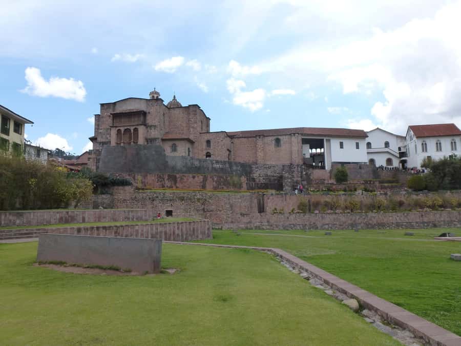 Cusco : Half-Day Explore Inca Ruins qoricancha sacsayhuaman - Starting at Cusco’s Plaza de Armas