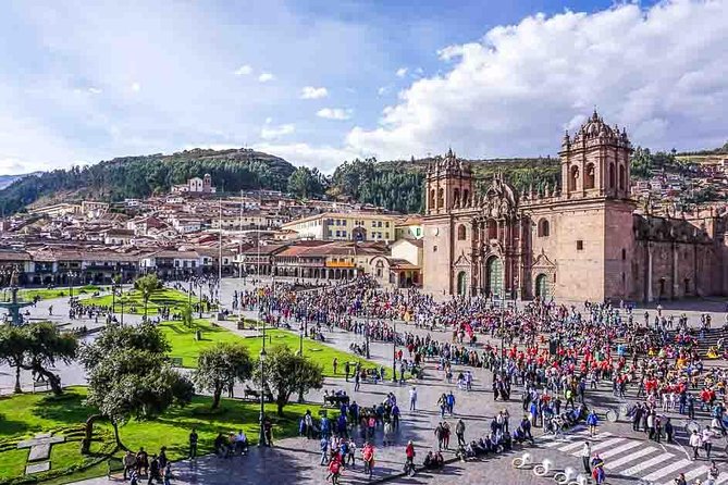 Cusco Half Day Tour: Cathedral, Qorikancha & 4 Inca Ruins - Q’enqo and the unanswered ritual questions