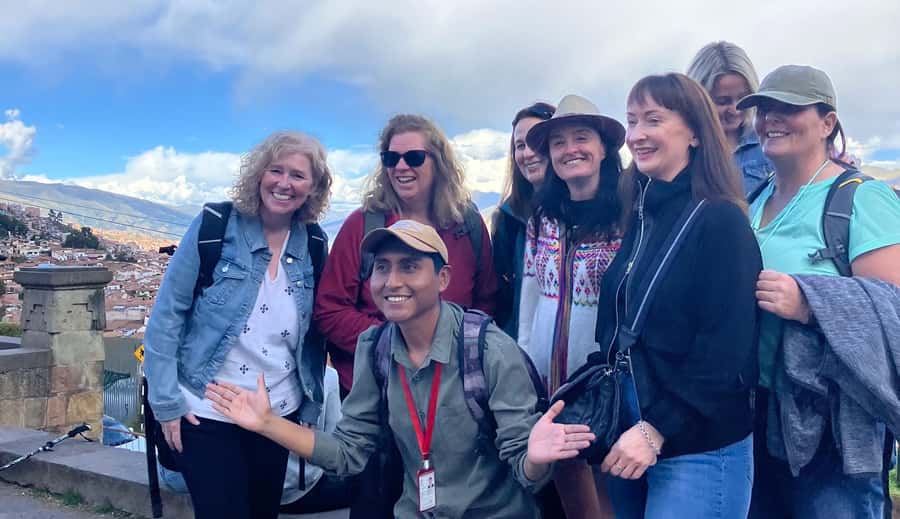 Cusco Highlights Walking Tour: History, Culture, Traditions - Key points at a glance