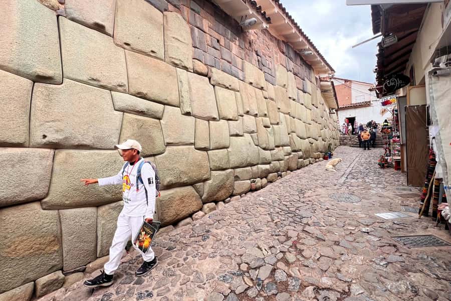 Cusco: Historic Walking Tour with Pisco Sour and Music Show - Key details to know before you go