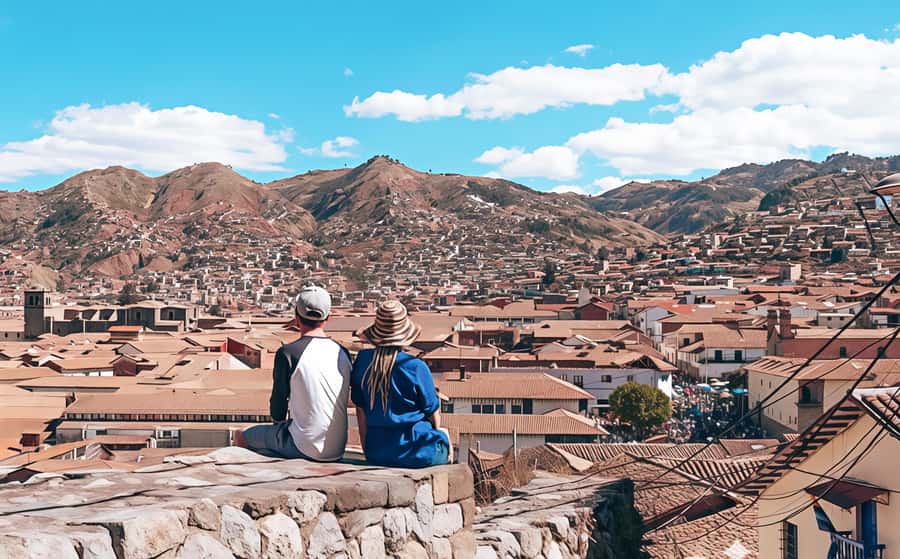Cusco: Historic Walking Tour with Pisco Sour and Music Show - Qoricancha and the Sun Temple