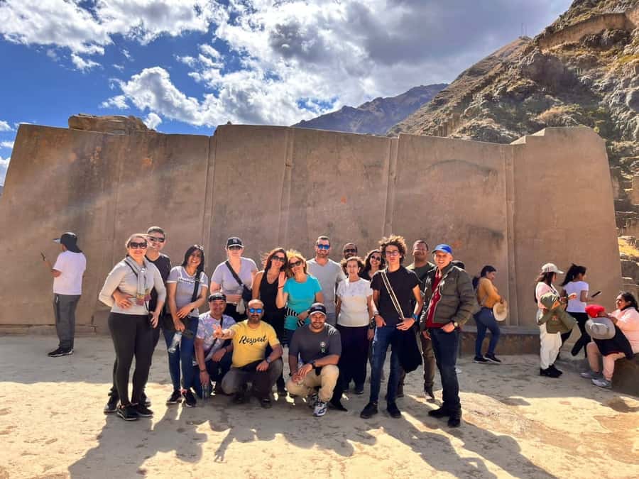 Cusco: Pisac, Ollantaytambo, & Chinchero Sacred Valley Tour - Chinchero: textiles, royal associations, and a tight finish