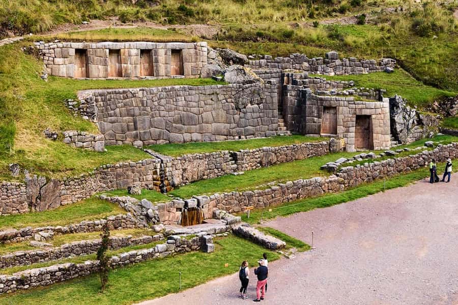 Cusco: Pisac, Sacsayhuaman, Q'enqo, and Tambomachay Tour - Tambomachay and Puka-Pukara complete the circuit