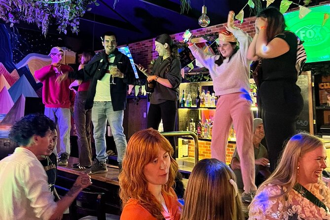 Cusco Pub Crawl: Cusco Bar Hopping Experience - Timing, transport, and the late finish