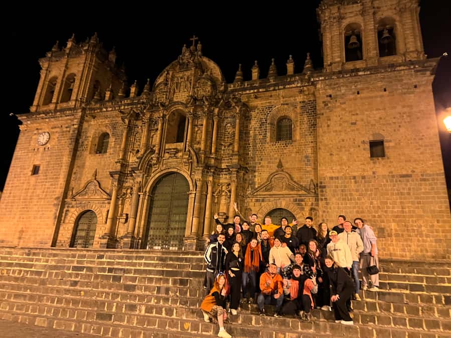 Cusco: Pub Crawl with Skip-the-Line Access and Drinks - Starting Above the San Blas Fountain