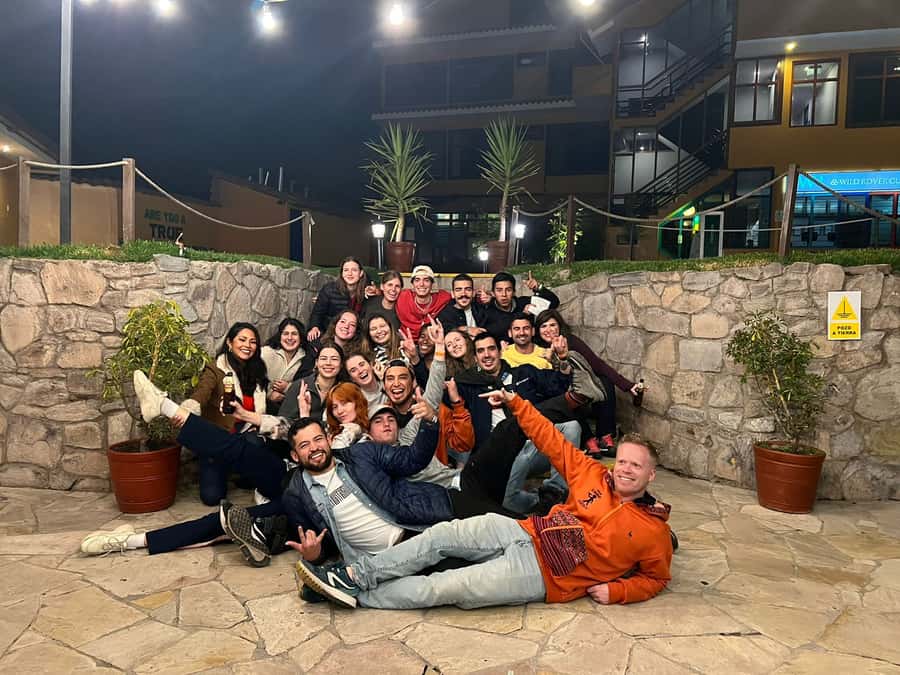 Cusco: Pub Crawl with Skip-the-Line Access and Drinks - The First Drink and the Group Atmosphere