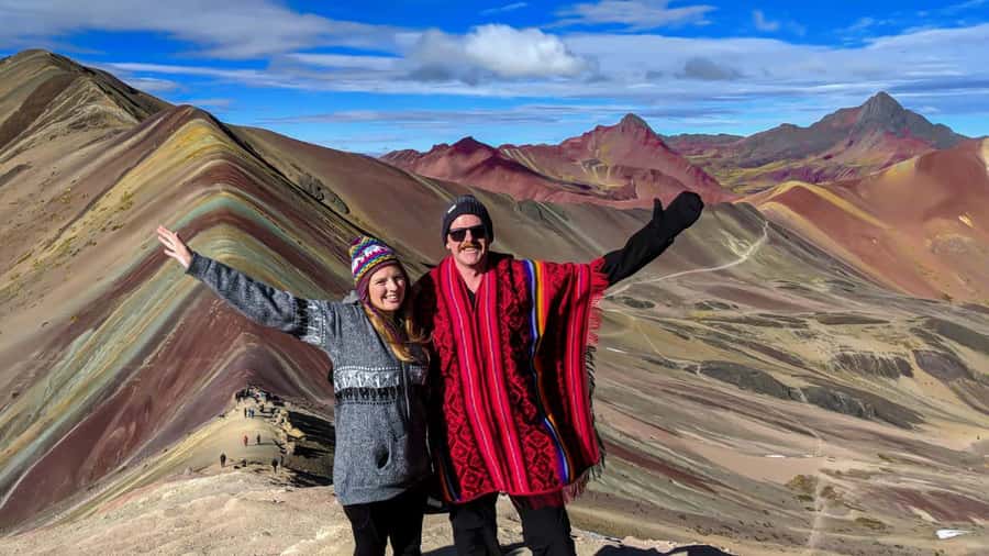 Cusco: Rainbow Mountain and Red Valley Guided Day with Meals - Thirty minutes at the Rainbow Mountain viewpoint